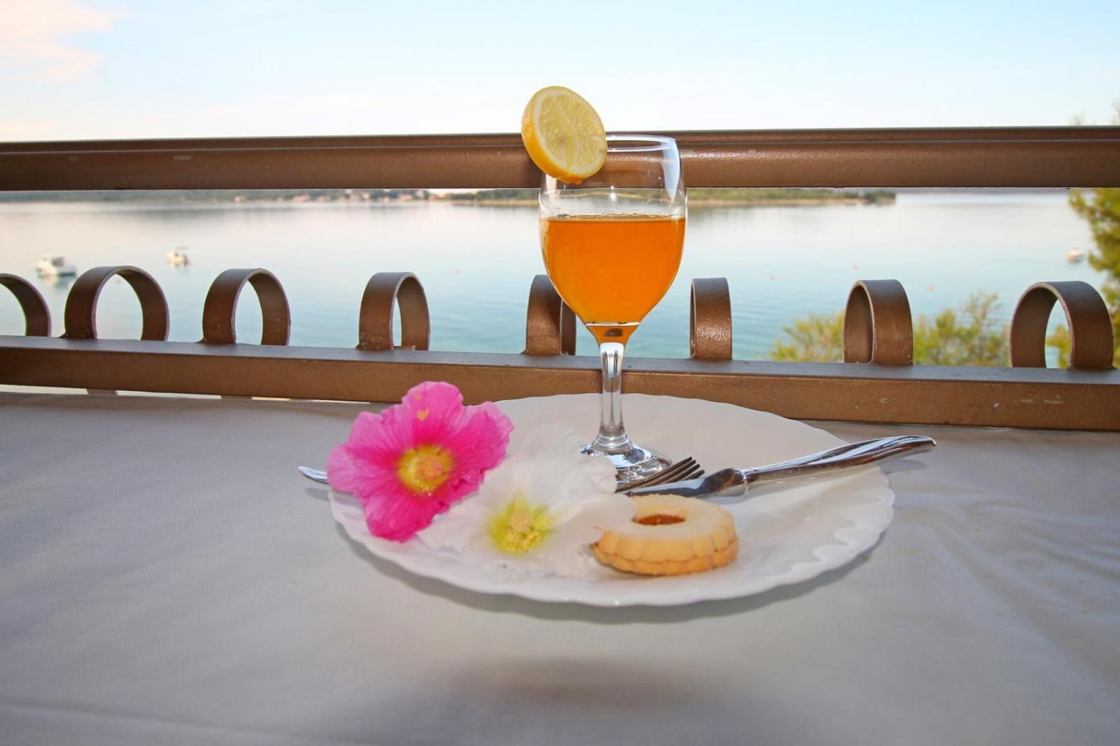 Villa Aurelia Vodice Exteriör bild
